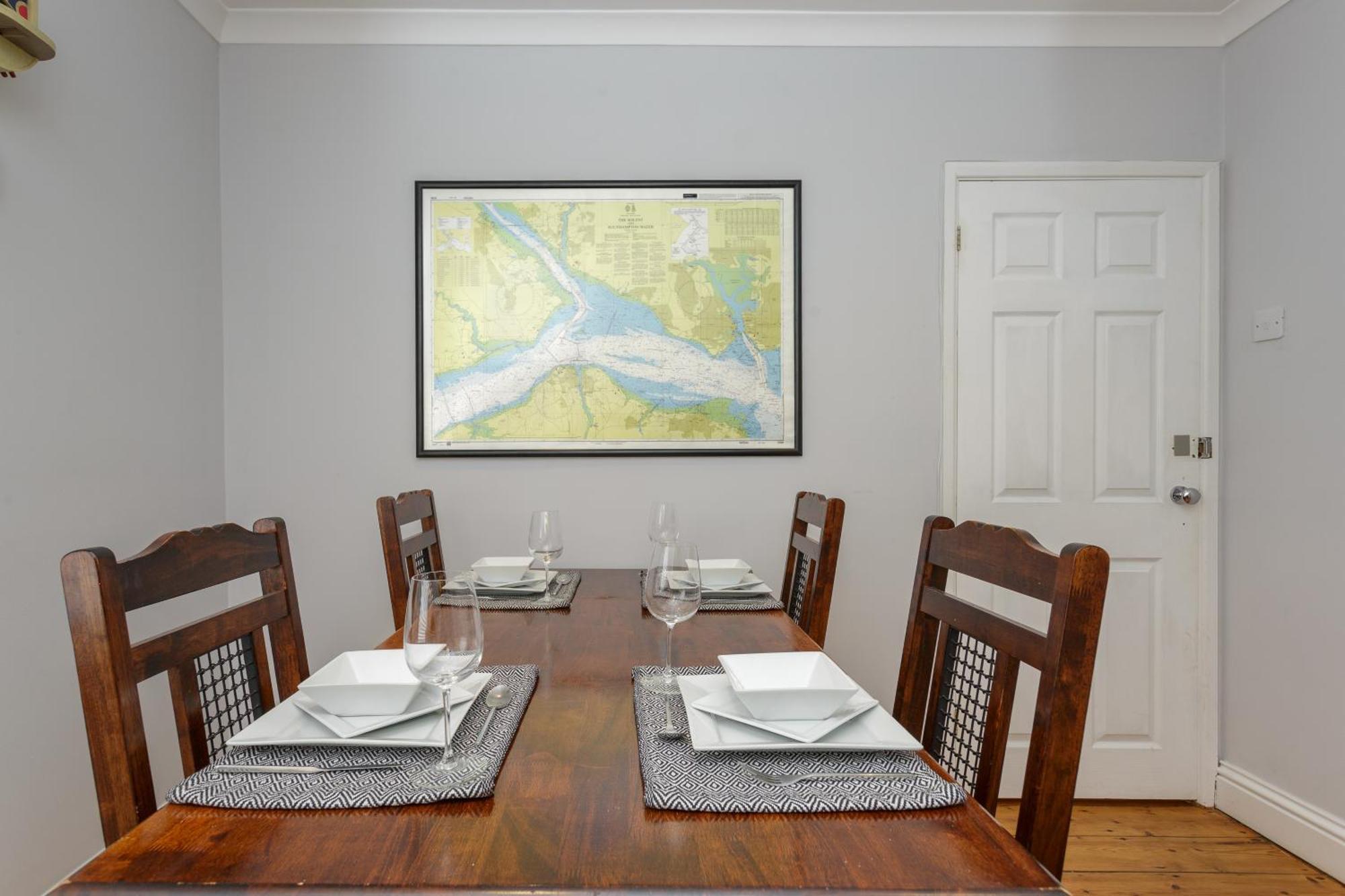 Percy Terrace - Charming 2 Bedroom Town House Portsmouth Eksteriør billede