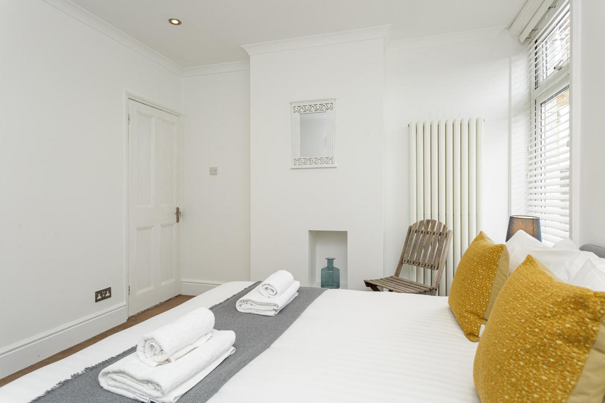 Percy Terrace - Charming 2 Bedroom Town House Portsmouth Eksteriør billede