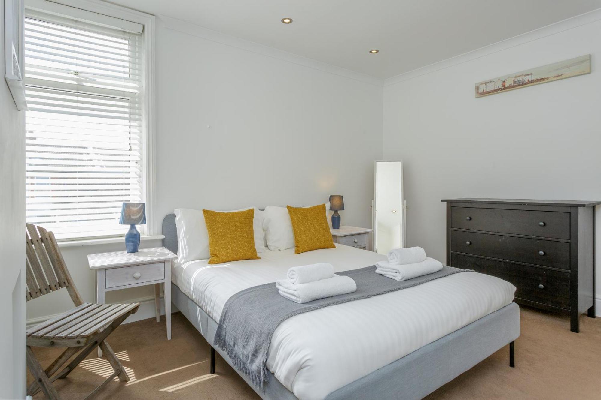 Percy Terrace - Charming 2 Bedroom Town House Portsmouth Eksteriør billede